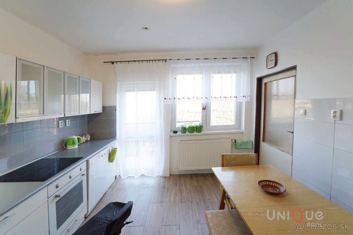 NA PREDAJ RODINNÝ DOM V KAMENIČNEJ - 17