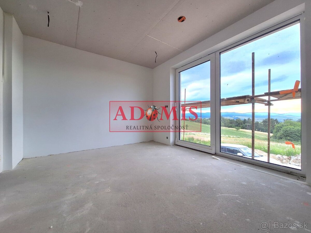 Predám 5-izbový bungalov Ortáše, iba 18 km od Košíc - 17