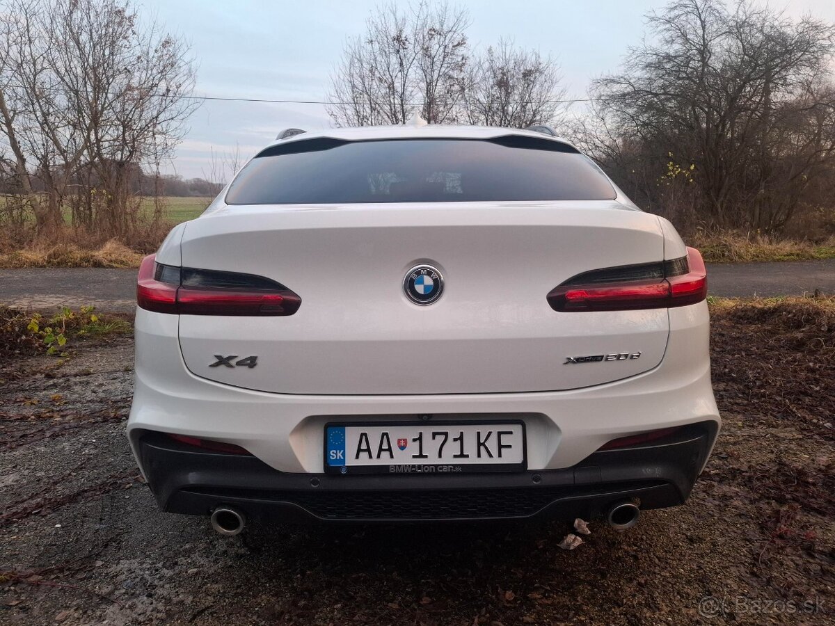 BMW X4 v top stave, nehavarované - 17