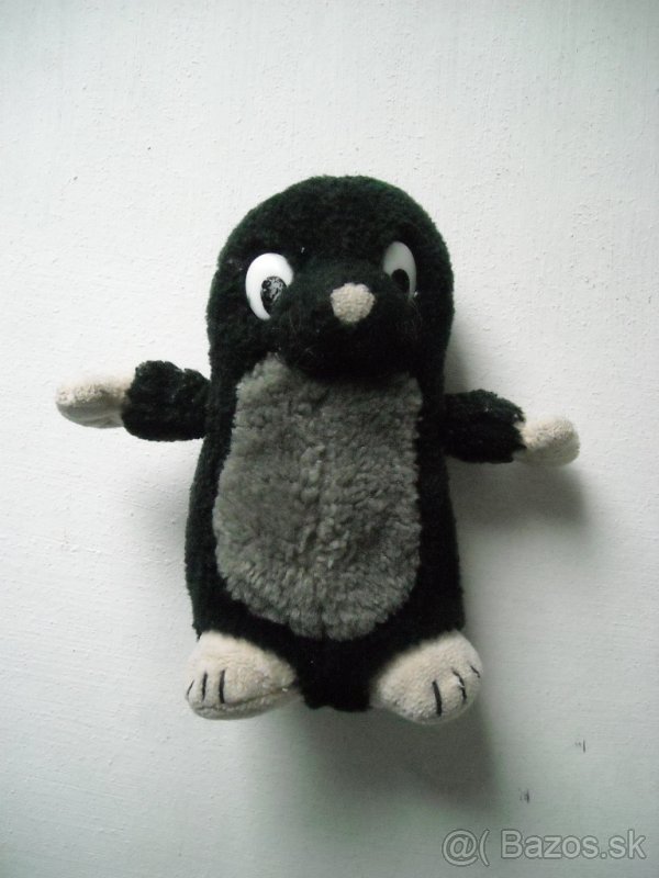 Stará hračka a bábika - 17