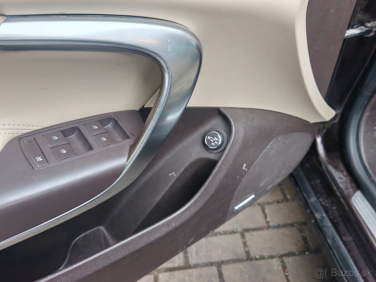 Predám Opel Insignia OPC line - 17