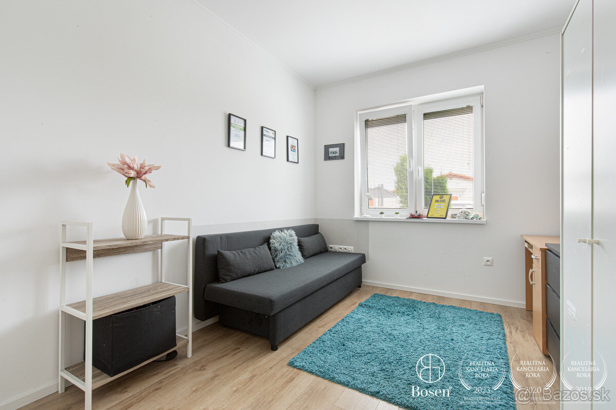 BOSEN | Posledný rodinný dvojdom vo Veľkom Mederi v našej po - 17