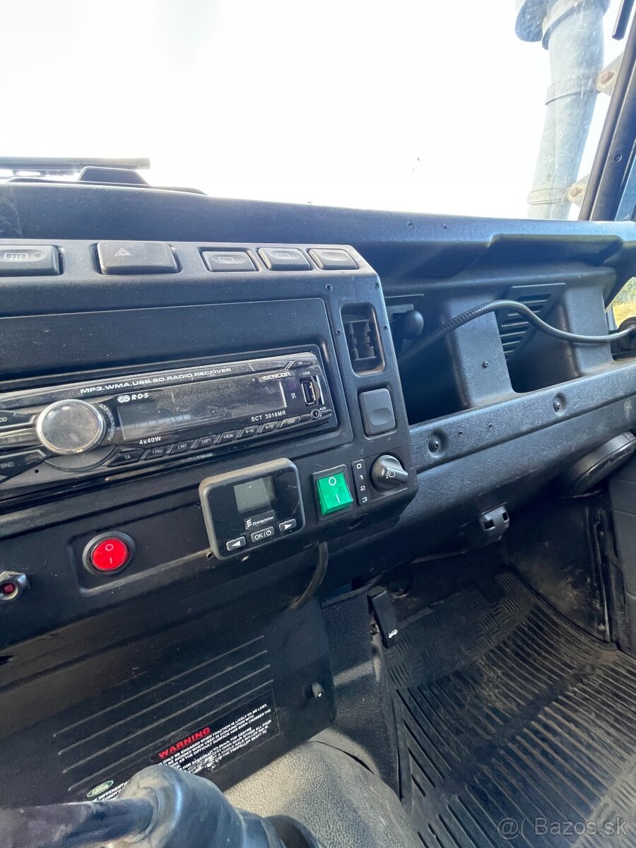 Land Rover Defender 110 TD5 - 17