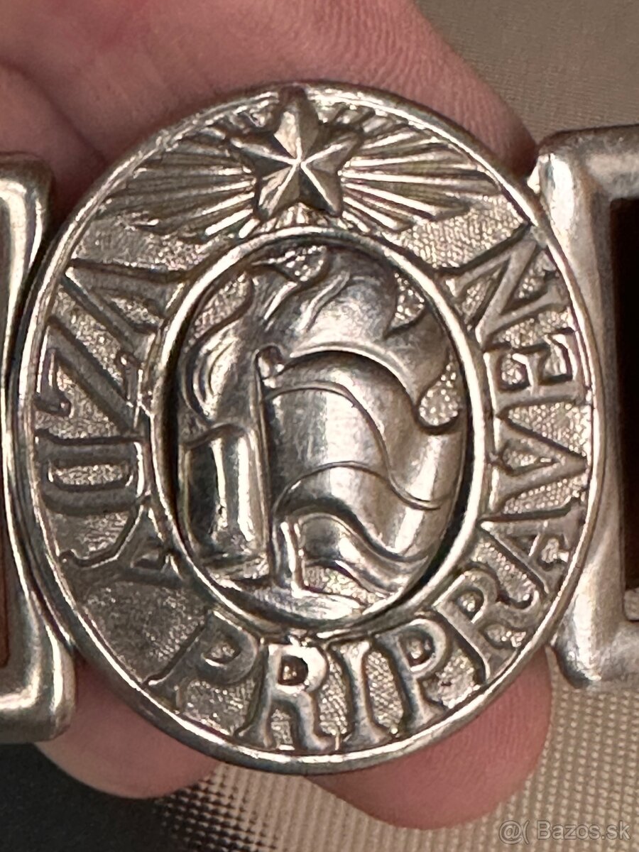 Retro dětský kočárek a hračky - 17