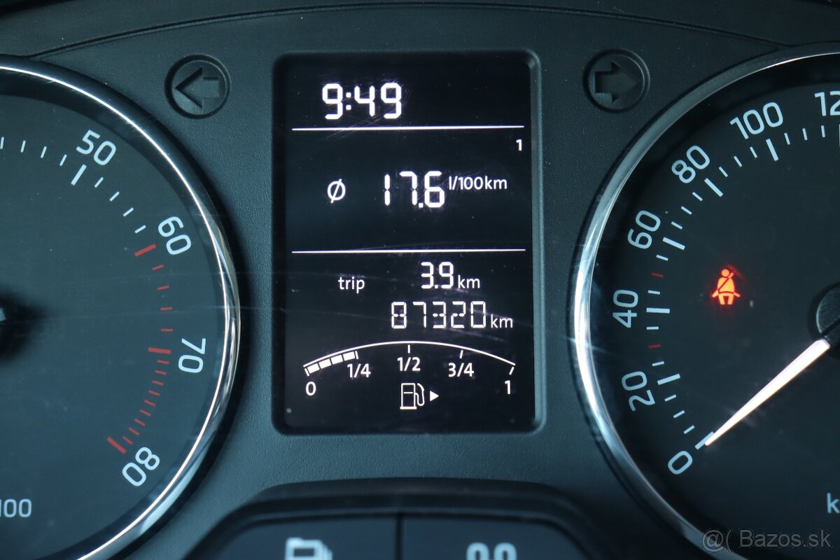 Škoda Rapid 1.2 TSI 105k Ambition - 17