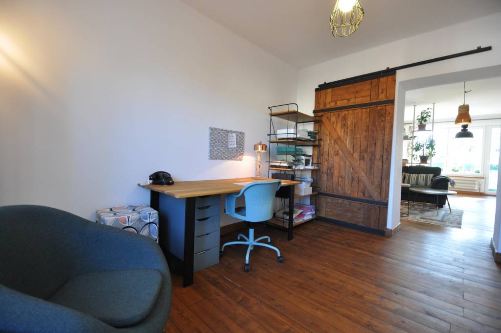 Jedinečný a priestranný 3-izbový byt s tehlovou atmosférou 9 - 17