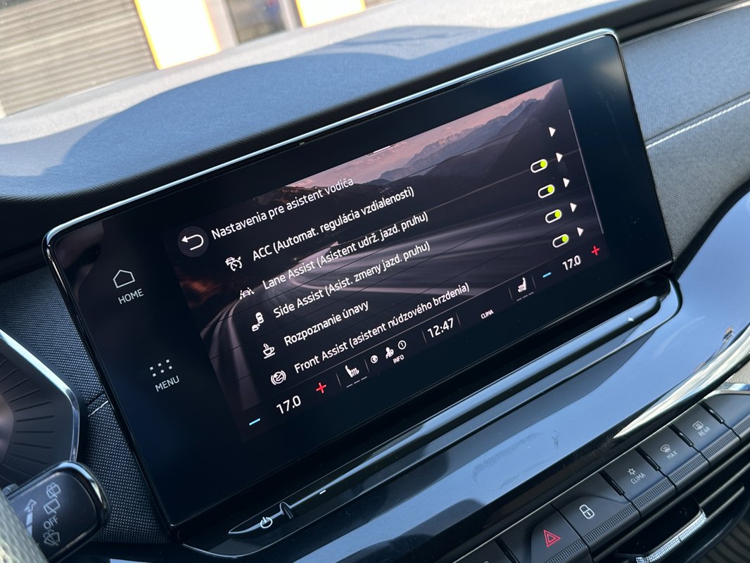 Škoda Octavia Combi 2.0 TDi DSG - 17