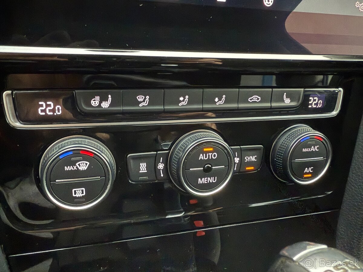 Volkswagen Golf 2.0TDI 110kw DSG Highline - 17