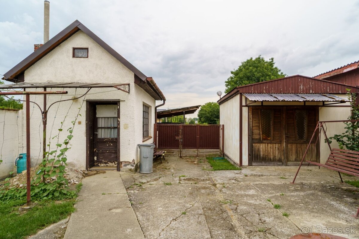 EXKLUZÍVNE na predaj rodinný dom v obci Kovarce, okres TO - 17