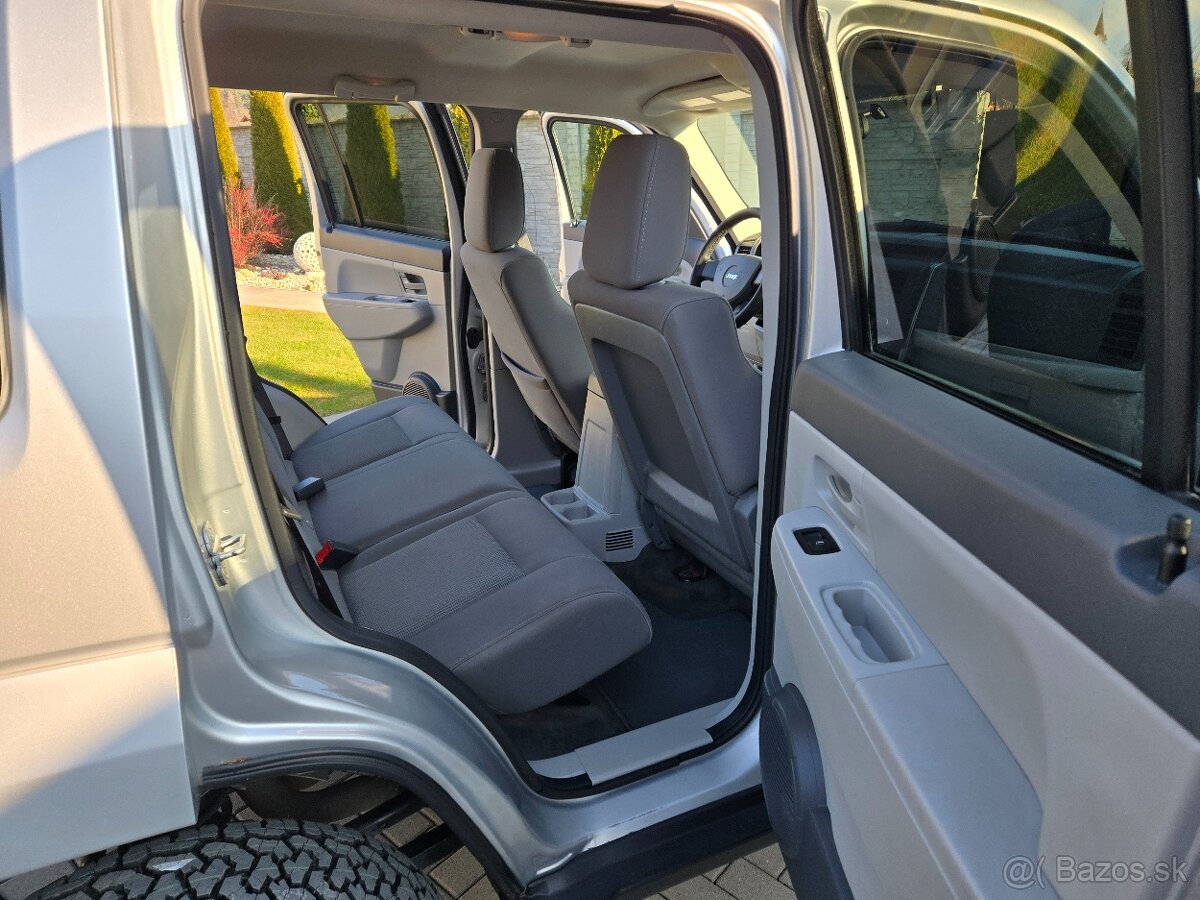 Jeep Cherokee KK - 17