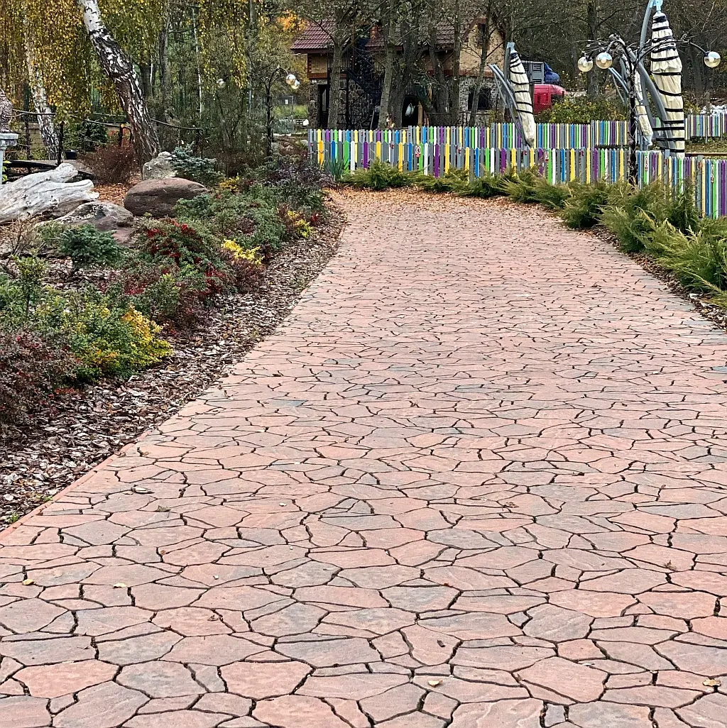 Pokládka zamkovej dlažby,výstavba plotov a ine práce - 17