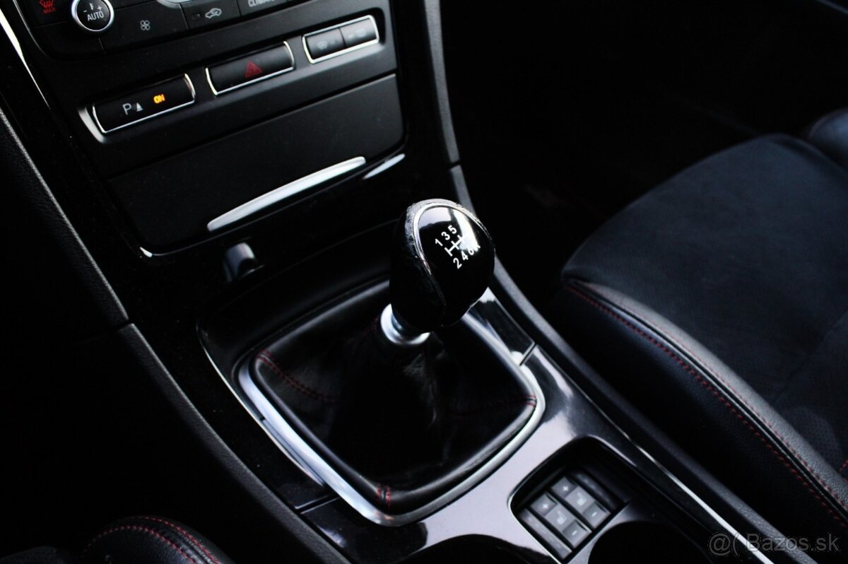 Ford Mondeo Combi 2.2 TDCi DPF Titanium - 17