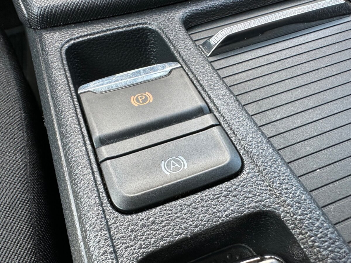 Škoda Octavia Combi 1.5 TSI Ambition, SmartLink, SR - 17