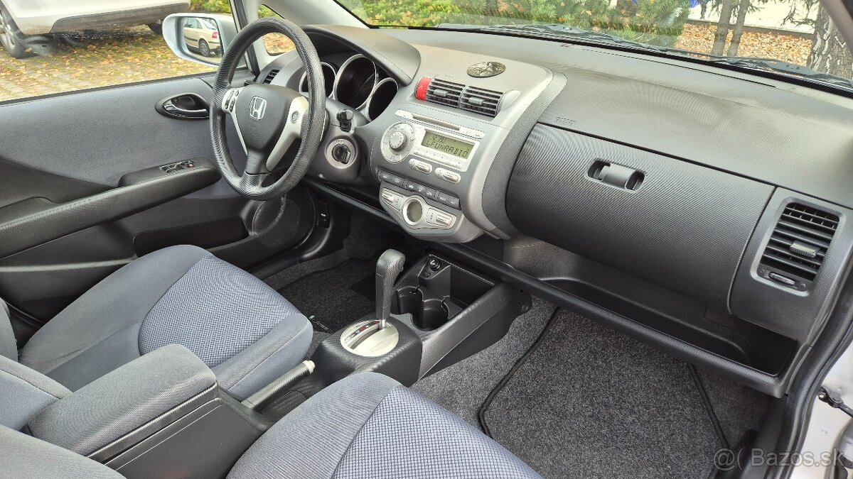 Honda Jazz 1.4 CVT automat benzín rv.2008 - 17