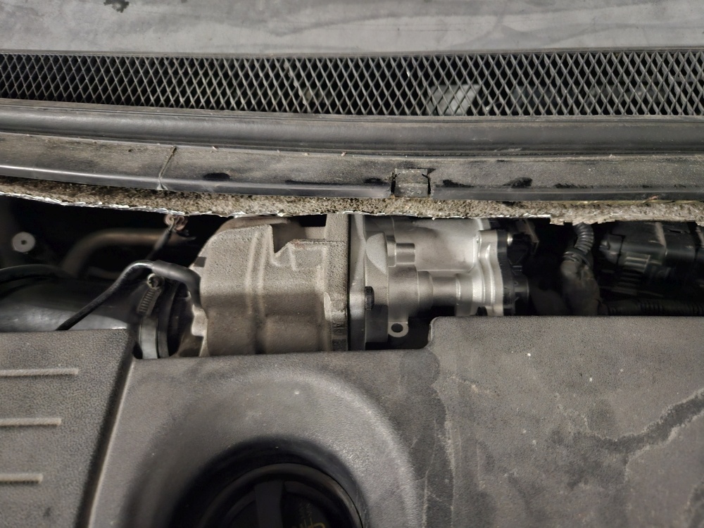 FORD FOCUS MK2 sedan 1.8 TDCI TITANIUM+ - 17