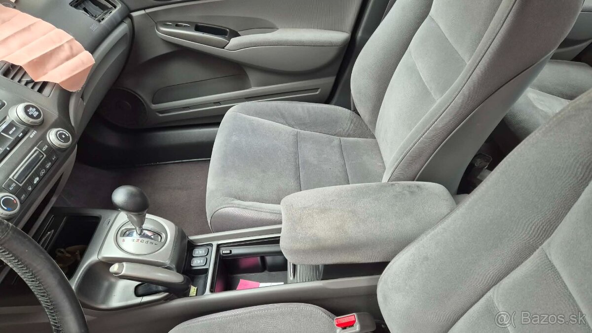 Honda Civic 1,8i - 17