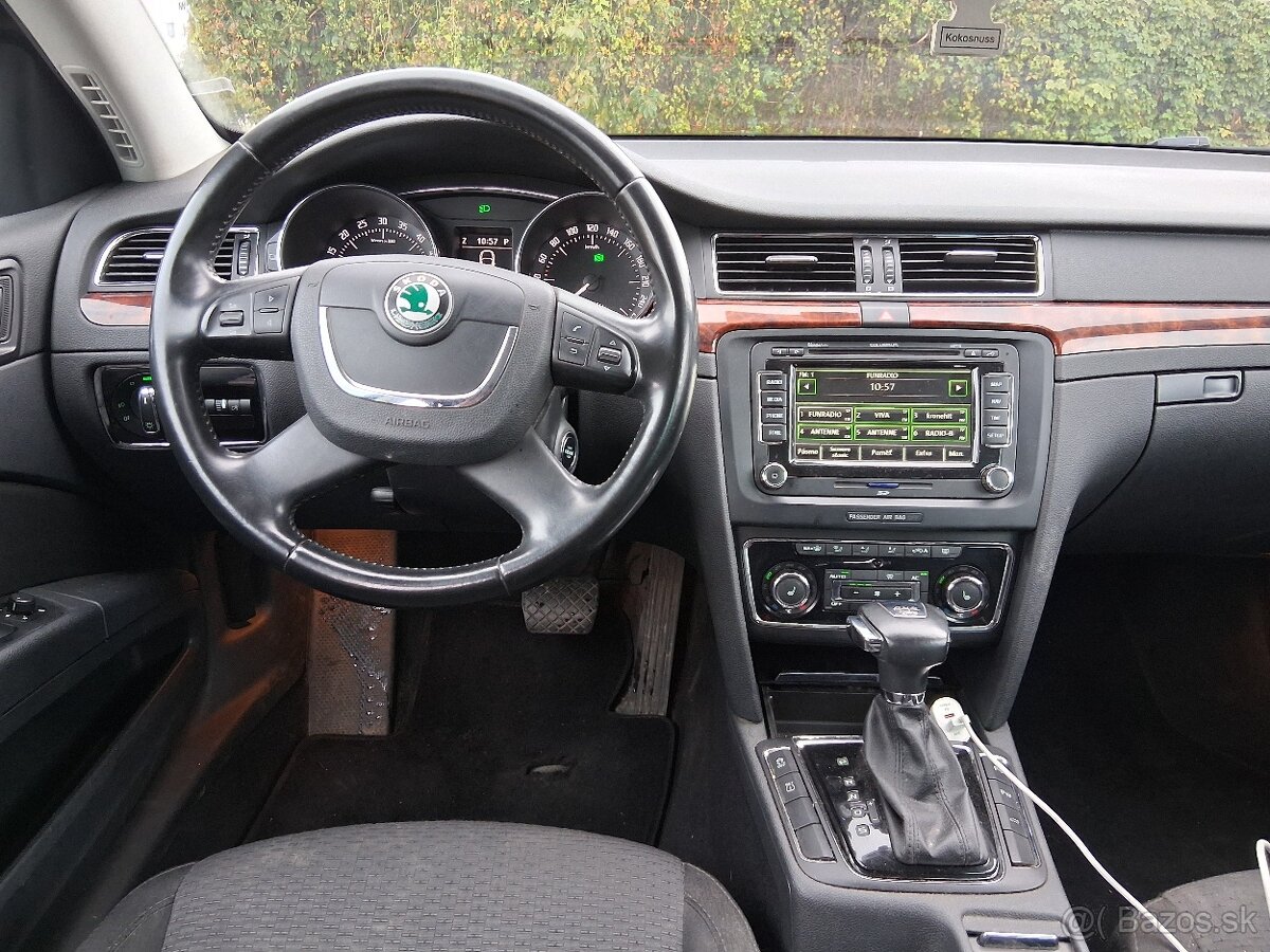 Predám Škoda superb 2 combi 4x4 dsg 2012 - 17