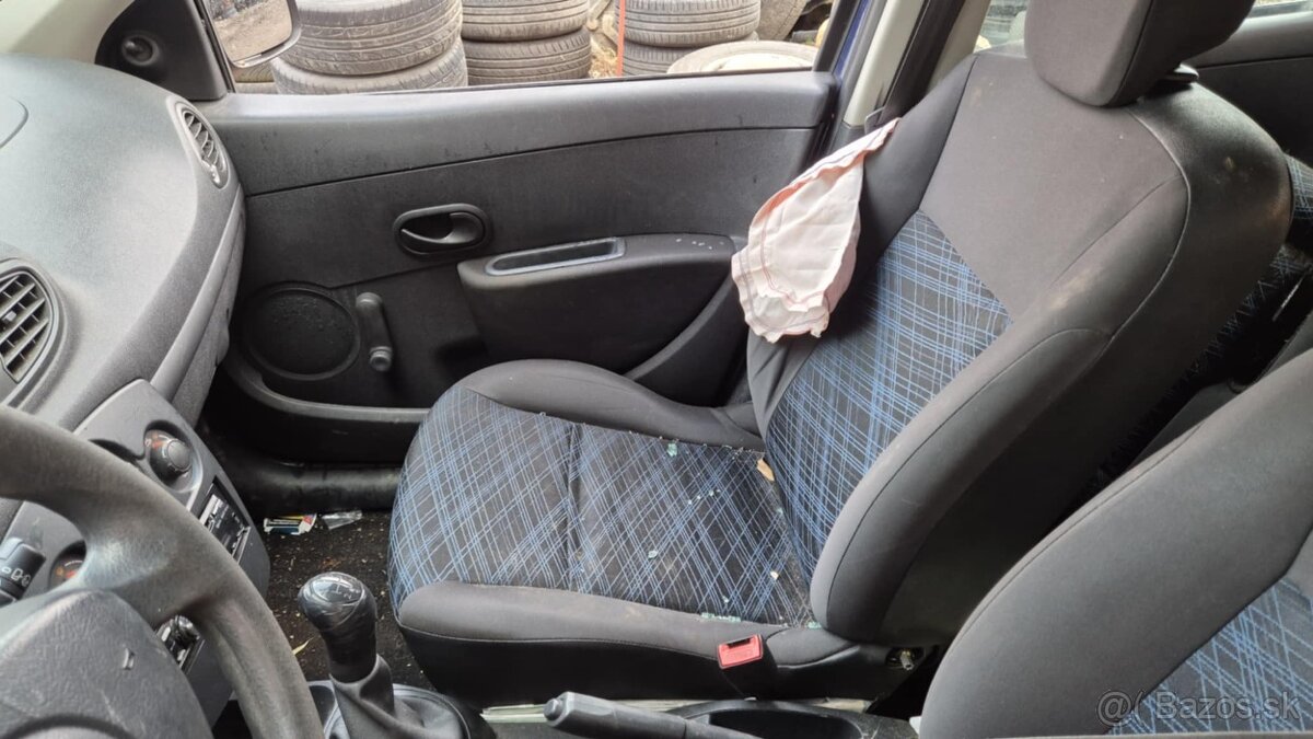 Renault Clio 1,2i 55kw kód motora: D4F D7 - 17