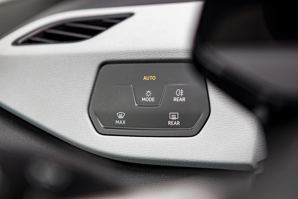 Volkswage ID.3 Pro Performance 150kW 58kWh Family 09/2021 - 17