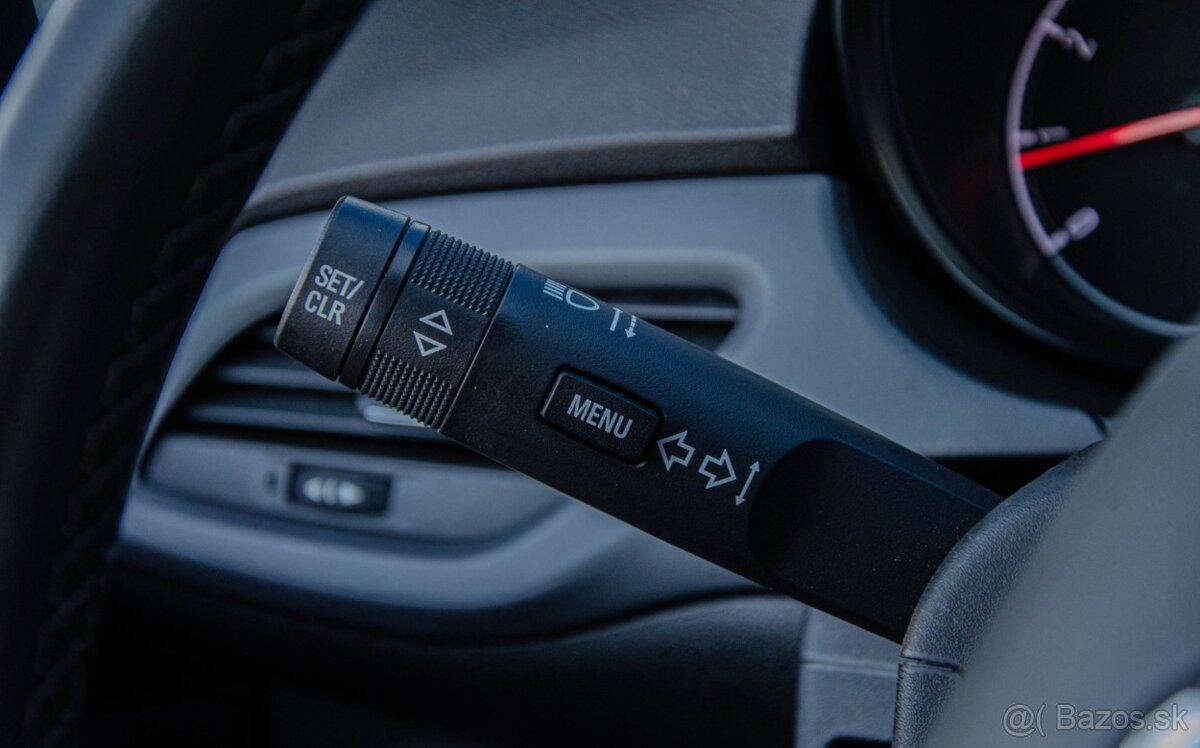 Opel Corsa 1.0 Turbo ecoFLEX, 66kW, M6, 5d. - 17