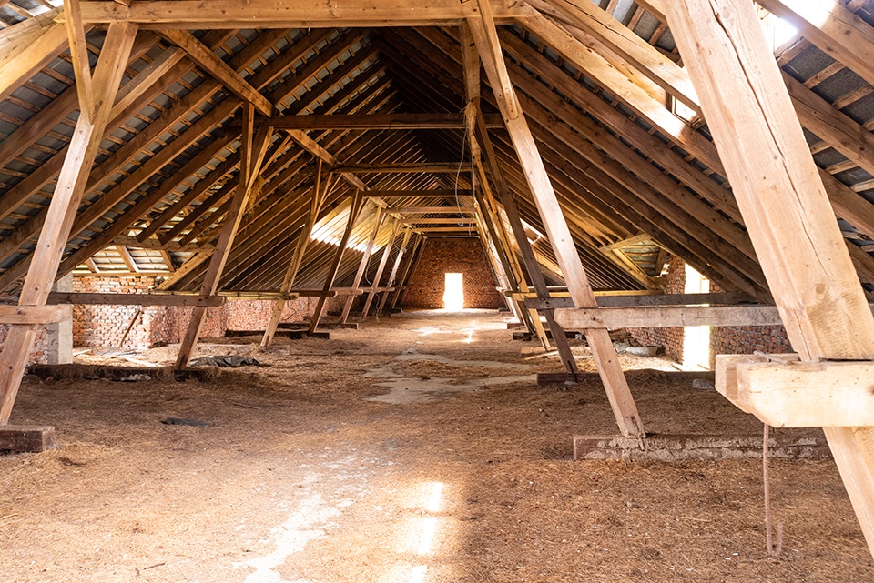 POĽNOHOSPODÁRSKA BUDOVA V OBCI CIGLA - 17