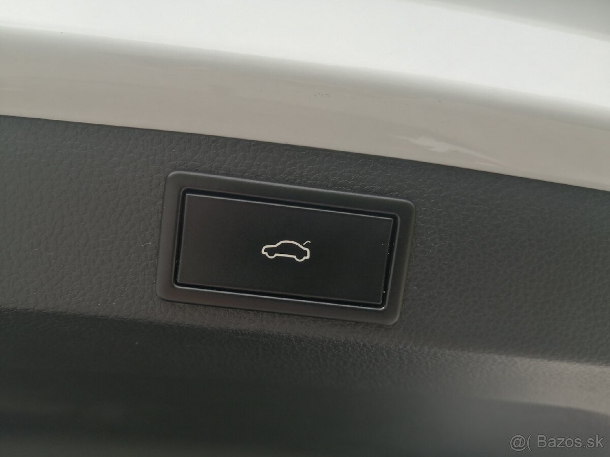 Skoda karoq 1.6 style, panorama, el. ťažné, canton - 17