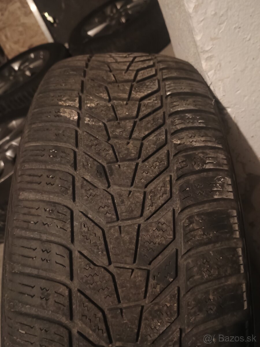 Hyundai kolesa elektrony 225/60 R17 - 17