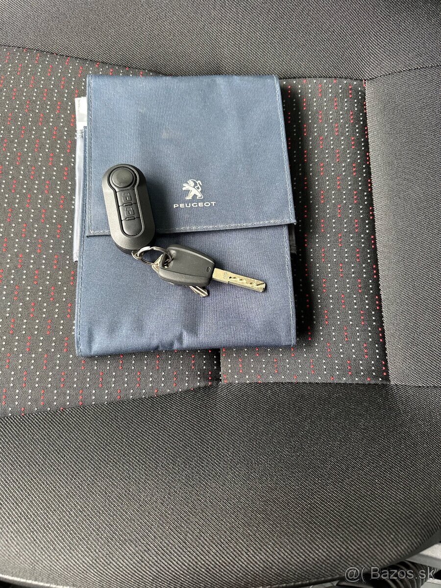 Peugeot Boxer 2021 2.2hdi - 17