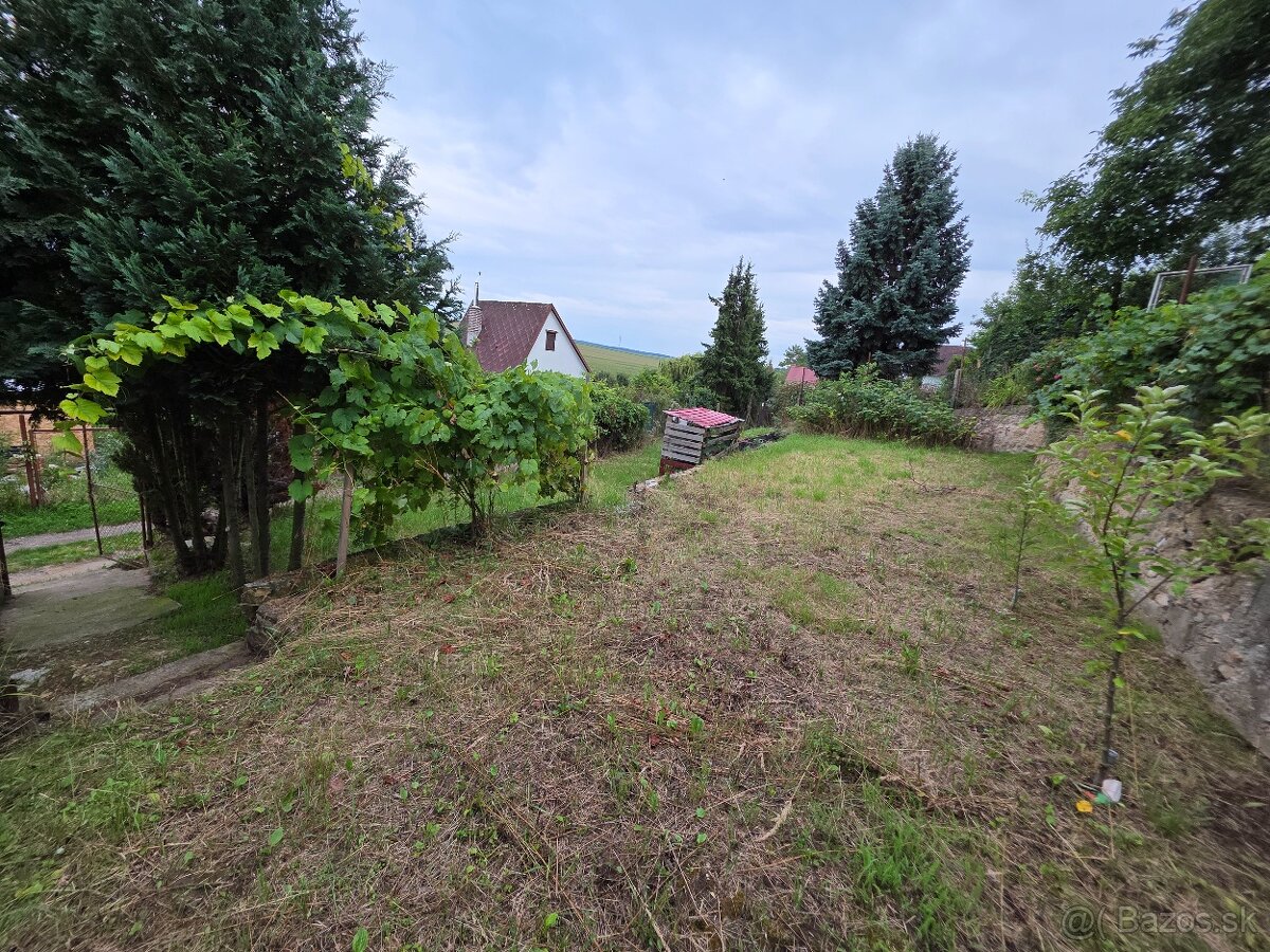 Predám murovanú chatu vhodnú na celoročné bývanie - 17