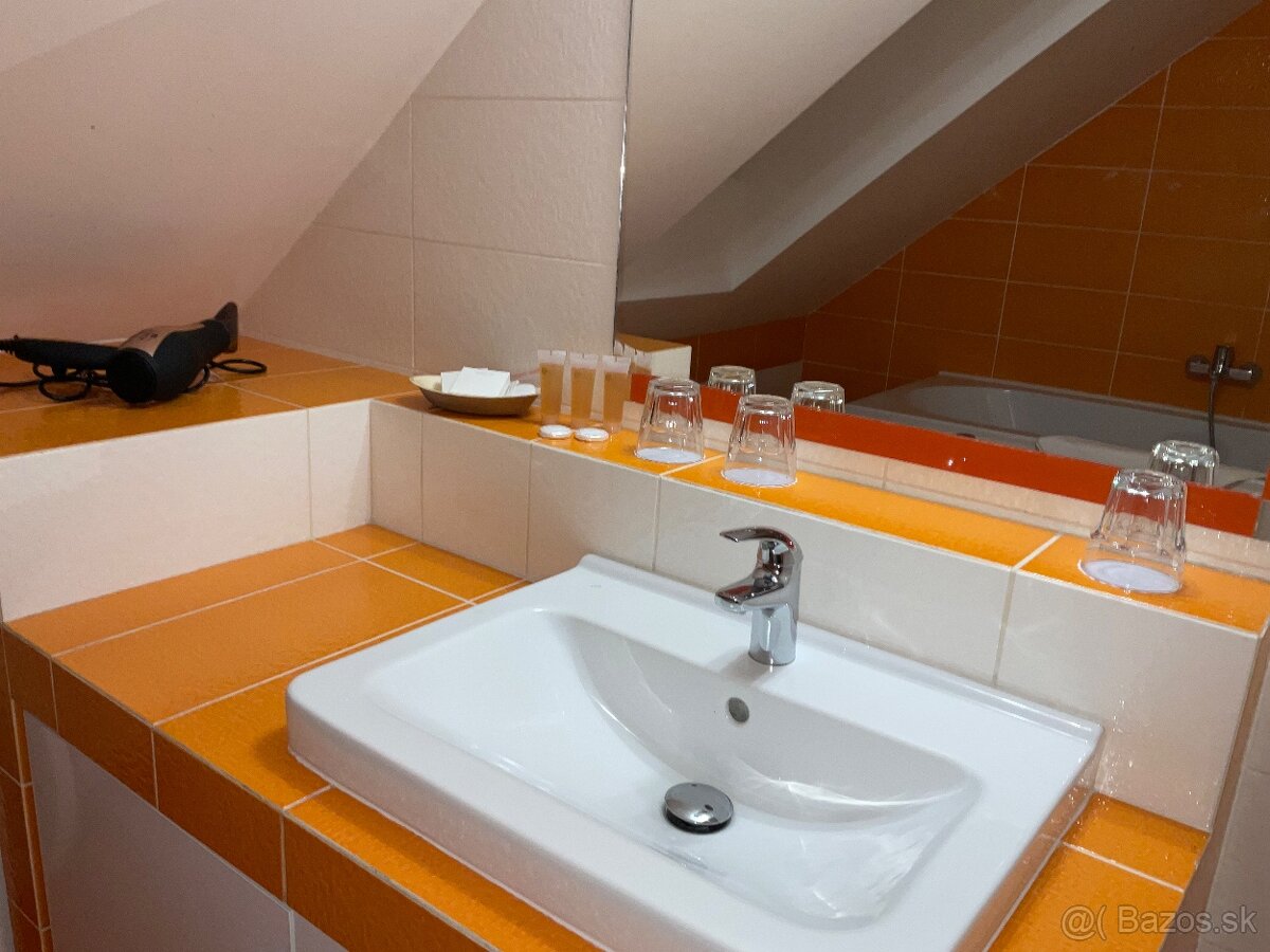 Prenajmem 3 izbový byt v širšom centre mesta - 17