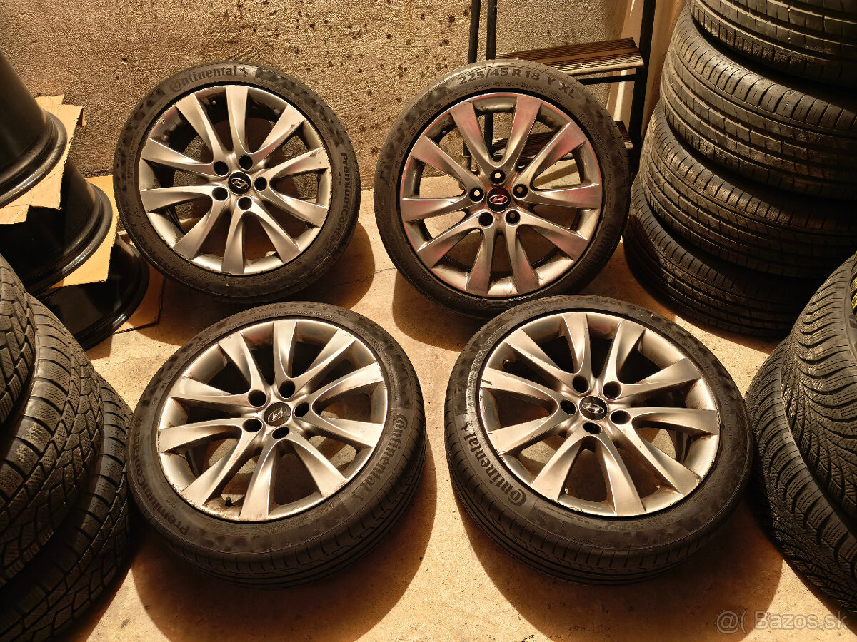 Hyundai i40 - originál 18" alu disky s pneu - 17