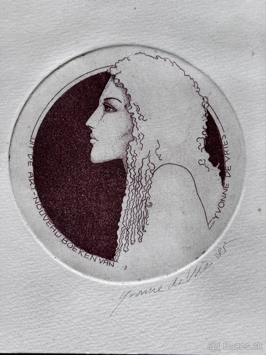 Yvonne De Vries - 17