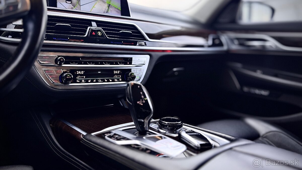 BMW Rad 7 730d xDrive AT 195kW - 17