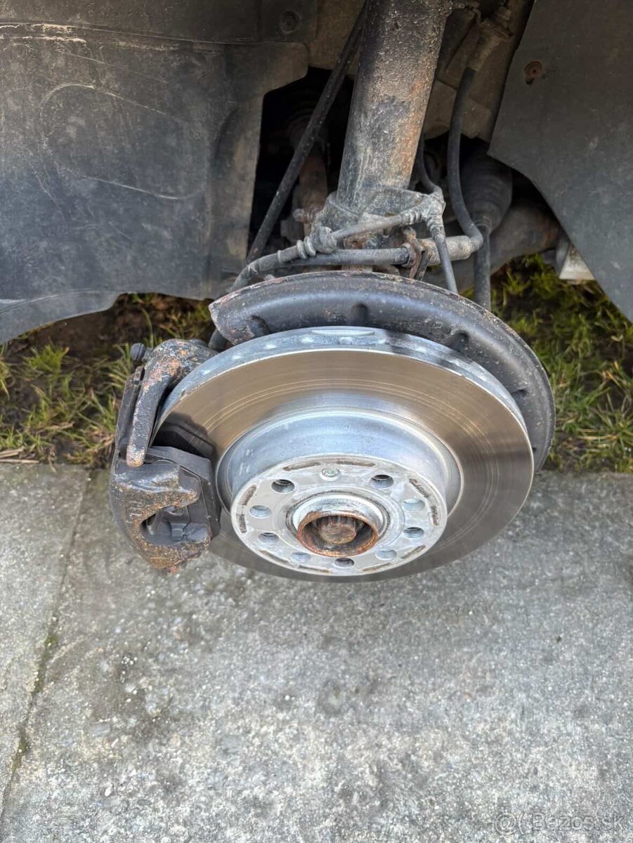 Volkswagen Golf 6 TDI - 17