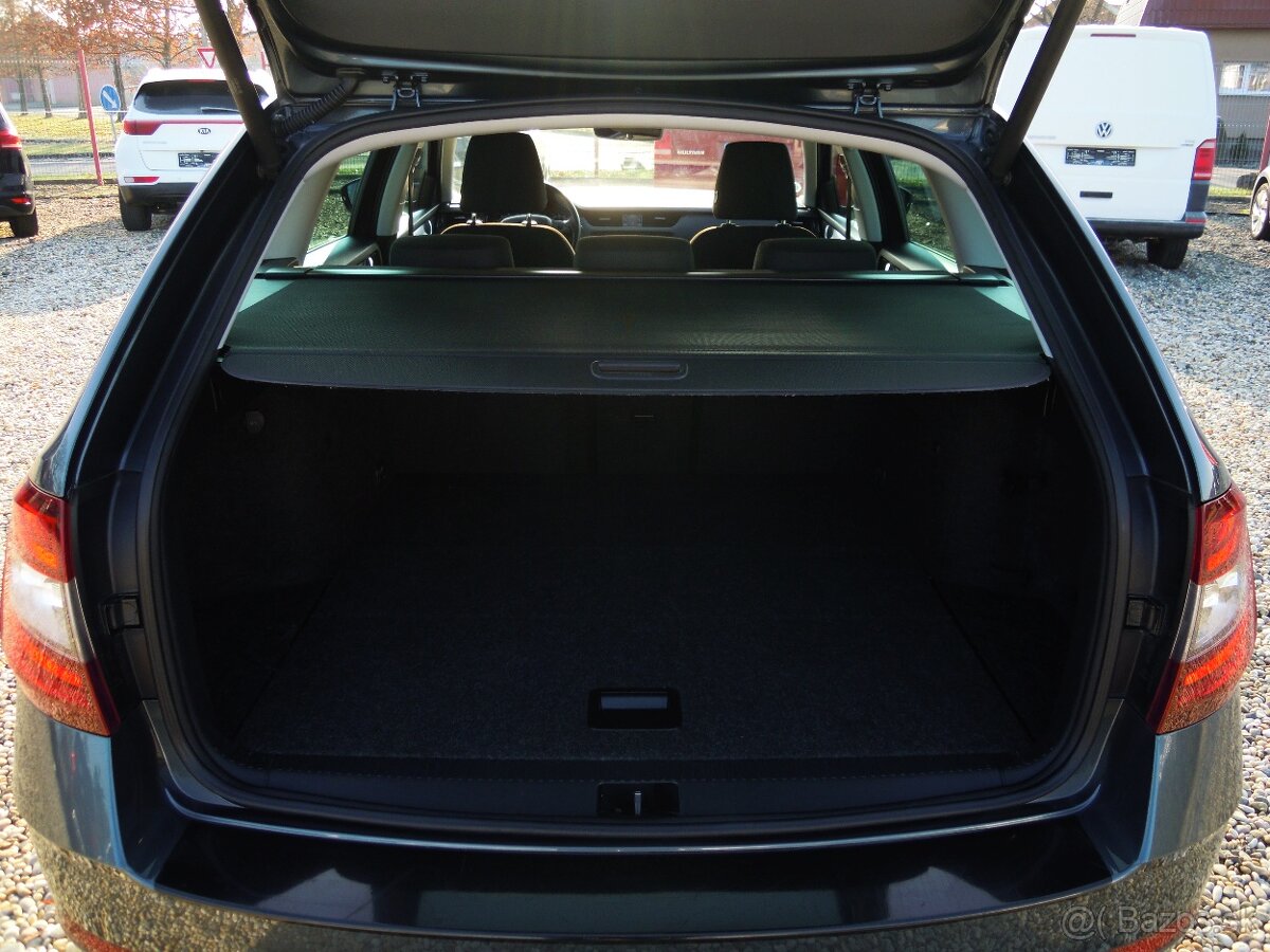 Škoda Octavia, 1.8TSi DRIVE - SERVIS - 17