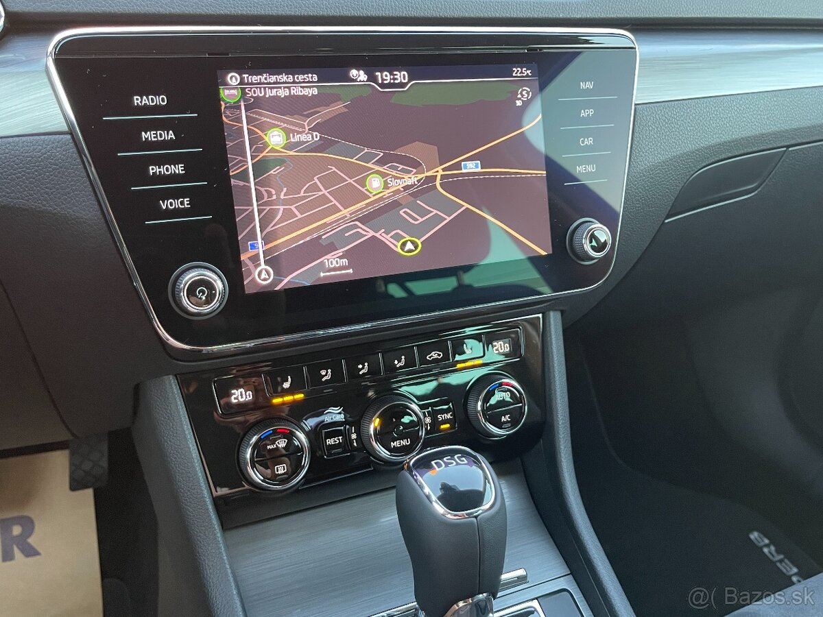 Škoda Superb Combi 3 Style Facelift 2.0 TDI DSG 110kW°DPH° - 17