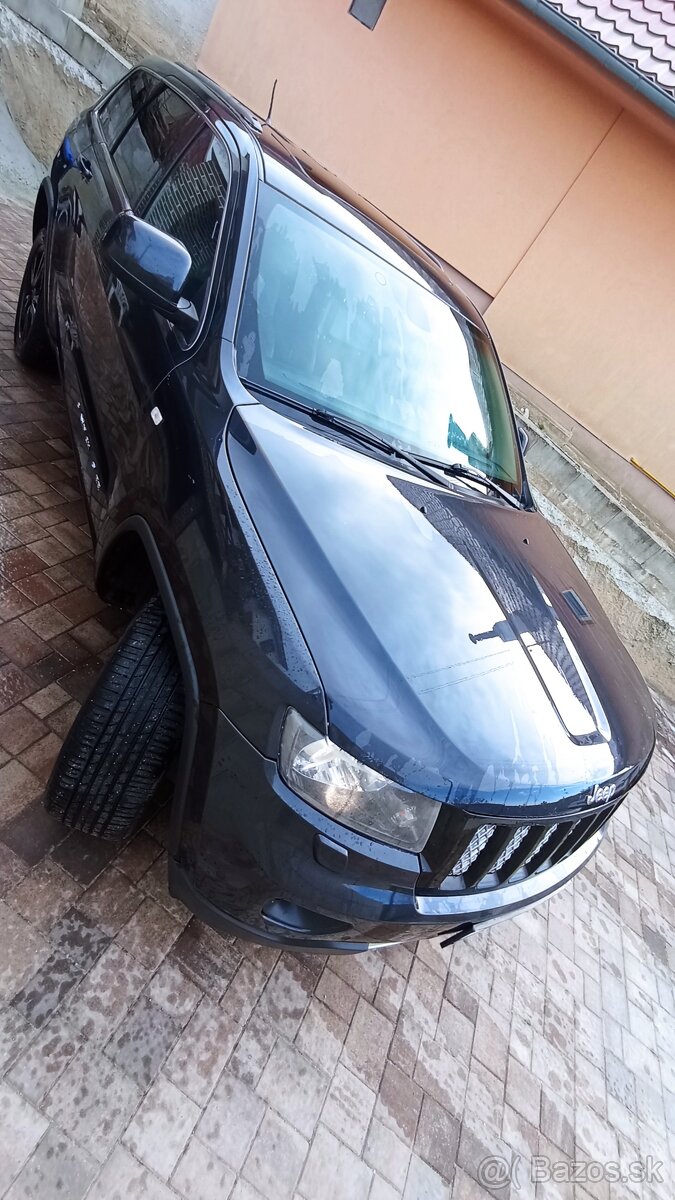 Jeep Grand Cherokee 3.0 - 17