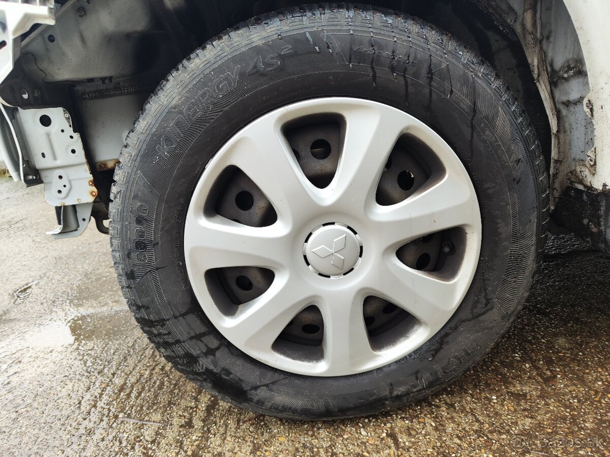 Mitsubishi ASX 1.6i - 17