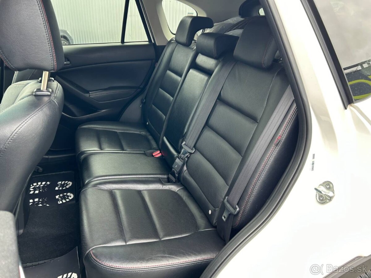 Mazda CX-5 2.2 Skyactiv-D 175k AWD Revolution A/T - 17