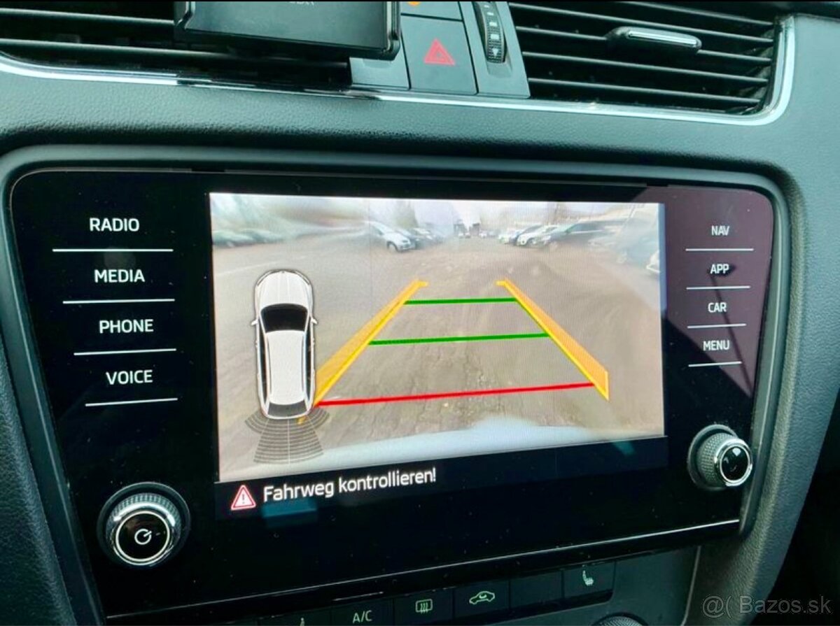 ŠKODA OCTAVIA COMBI 2.0 TDI DSG 110KW 4/2018•FULL LED•CAM - 17