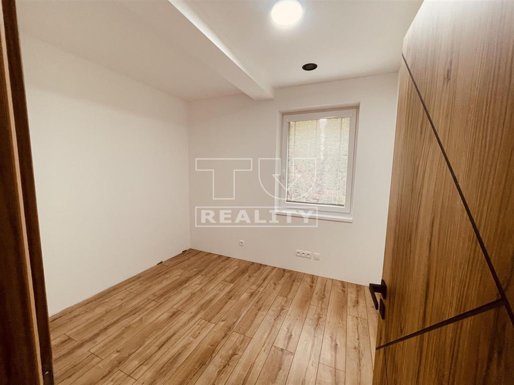 Moderný rodinný dom z roku 2025 na priestrannom pozemku... - 17