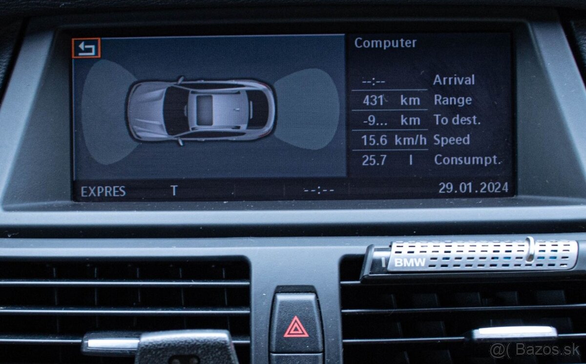 BMW X6 xDrive 50i A/T - 17