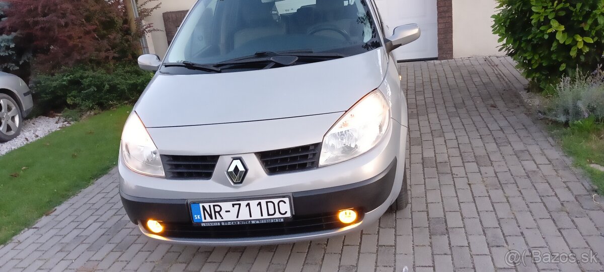 Renault Scenic II - 17
