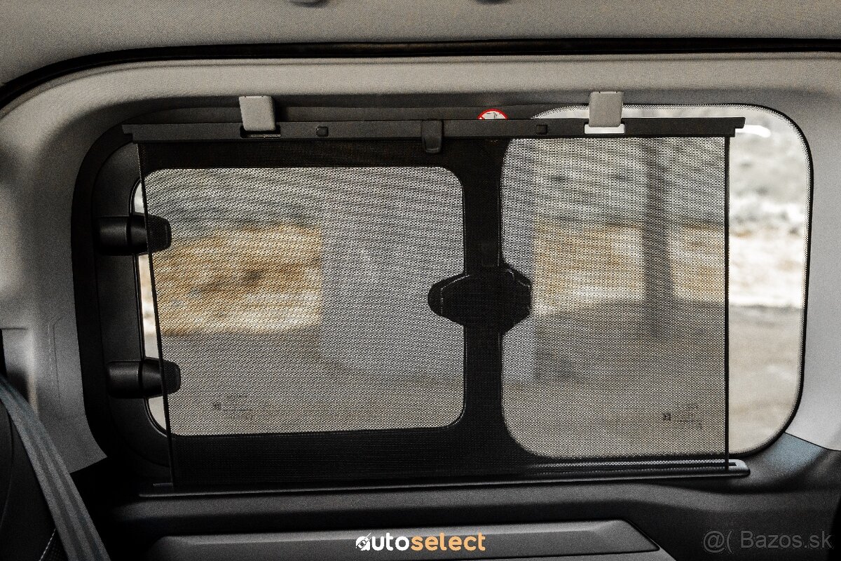 Prenájom 8-miestny minivan / dodávka Ford Tourneo TitaniumX - 17