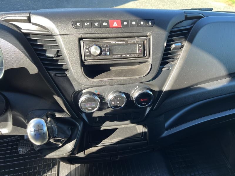 Iveco Daily 3.0,35S17,8p.,čelo ,klima,DPH - 17