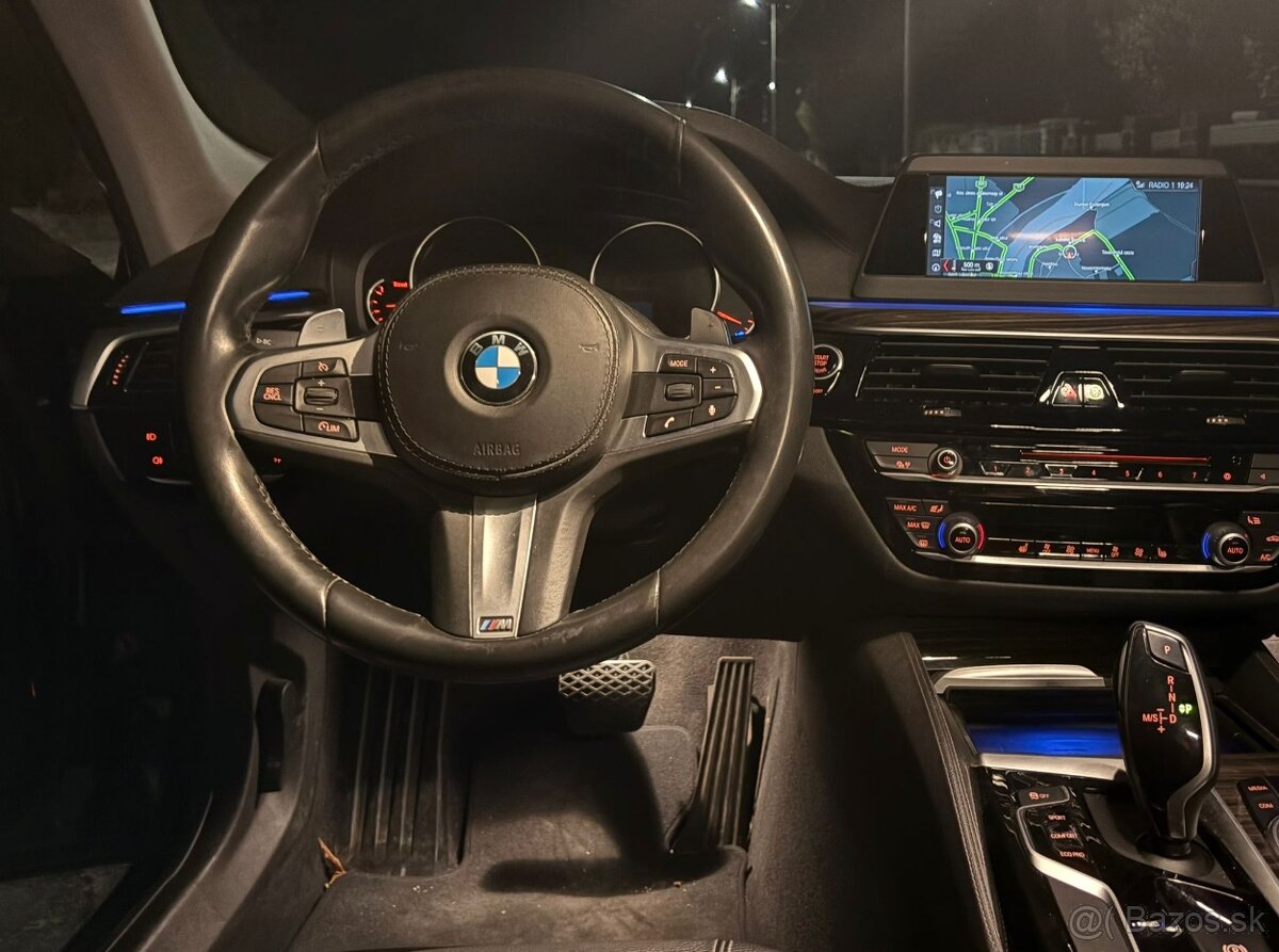 520D xDrive LUXURY LINE - 17