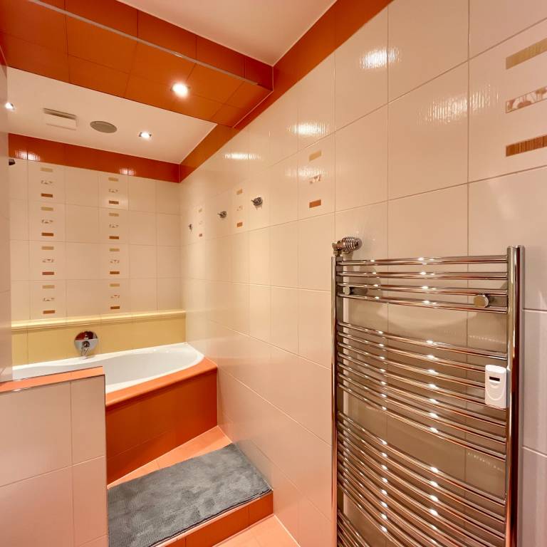 Prenájom 2-izbového bytu – Nové Mesto - 17