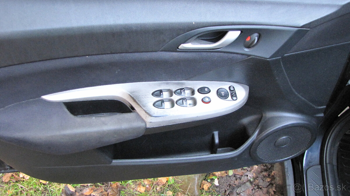 Honda civic 8g 103kW r.v. 2007 - 17