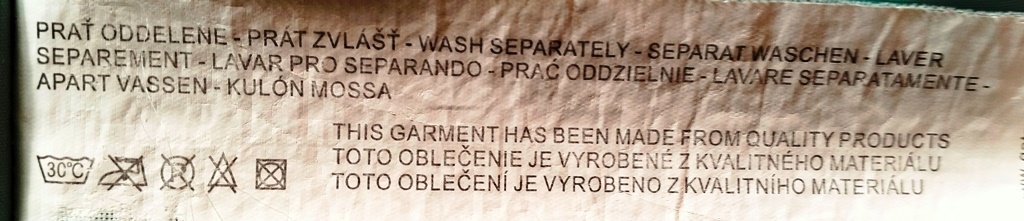 Tyrkysová vetrovka - 17