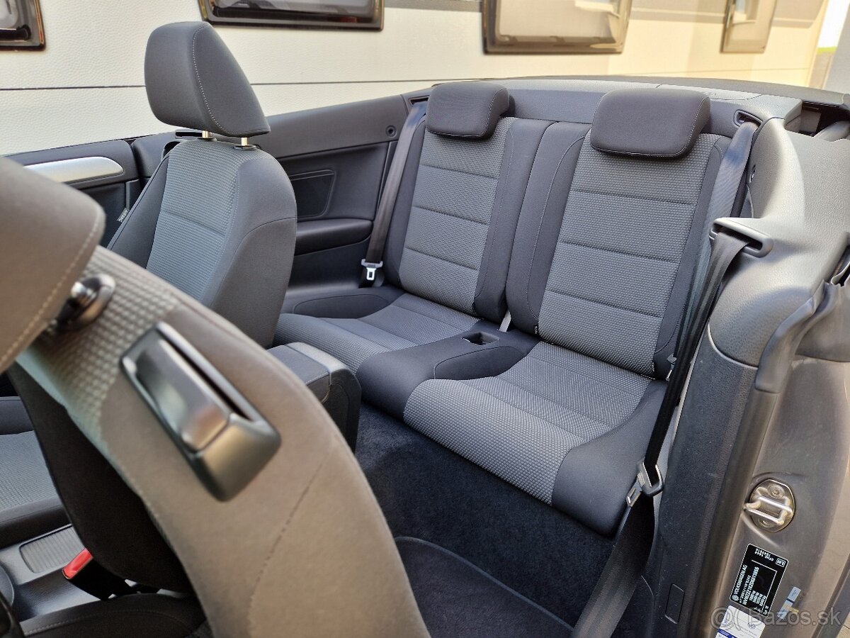 Volkswagen Golf Cabrio 2.0 TDI BlueMotion Technology - 17